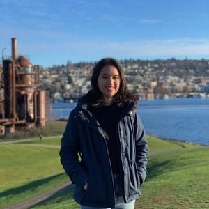 Meet your Posher, Amirah